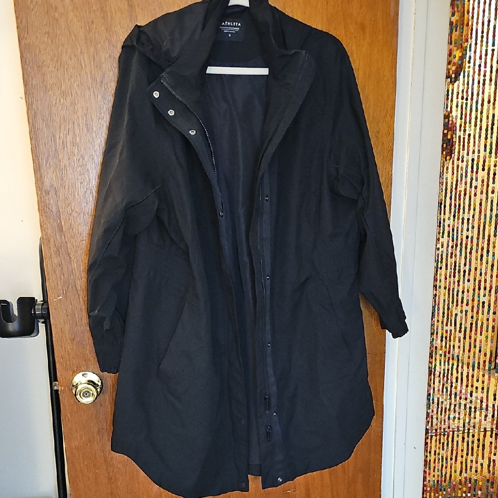 Athleta Rainout Sutro Waterproof Rain Coat